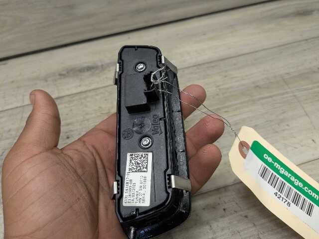 OEM BMW G20 G22 G23 G26 G42 G80 G82 M3 M4 Headlight Control Switch Light Module