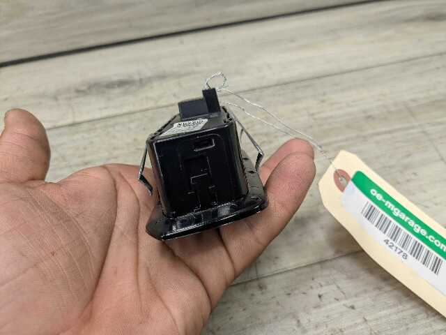 OEM BMW G20 G22 G23 G26 G42 G80 G82 M3 M4 Headlight Control Switch Light Module
