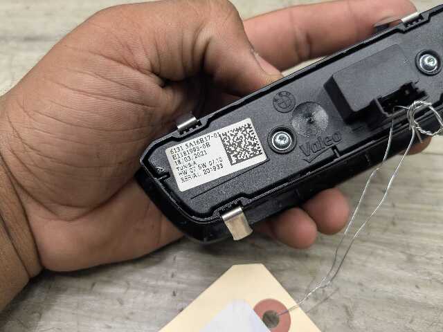 OEM BMW G20 G22 G23 G26 G42 G80 G82 M3 M4 Headlight Control Switch Light Module