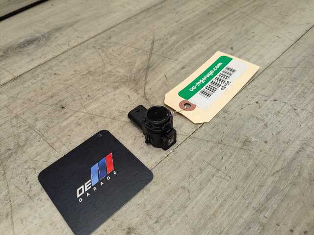 OEM BMW F44 G05 G20 G22 G23 G26 G42 G80 Parking Distance Sonic PDC Sensor Black