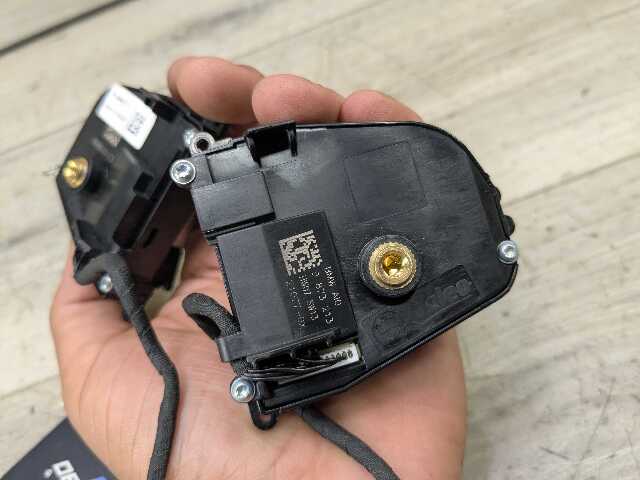 OEM BMW F44 G20 G22* G23* G26 G42 330 430 Steering Wheel Control Switch Buttons