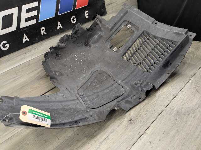 11-16 OEM BMW F10 528 535 550 Front Left Driver Fender Liner Wheel Splash Shield