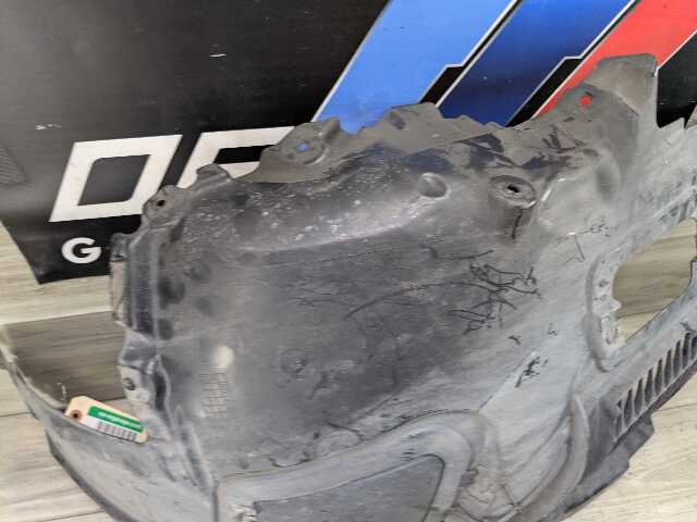 OEM BMW F10 528 535 550 Front Right Passenger Fender Liner Wheel Splash Shield