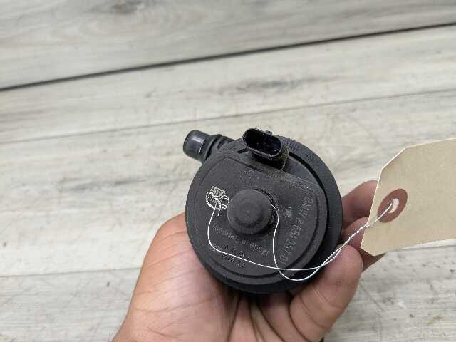*OEM BMW G01 G05 G20 G22 G30 G42 G80 G82 G83 M3 M4 Engine Auxiliary Water Pump