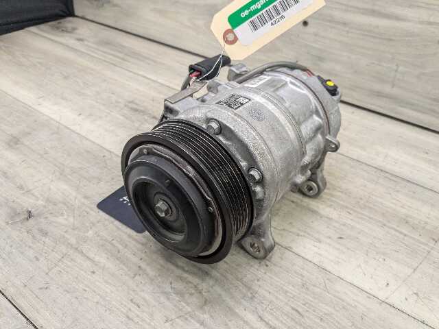 OEM BMW F97 G01 G20 G22 G23 G26 G42 G80 G82 AC Compressor Clutch A/C Pump Pulley