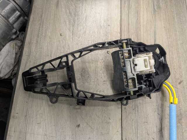 OEM BMW F44 G20 G80 330 M340 M3 FRONT RIGHT PASSENGER Door Lock Latch Actuator