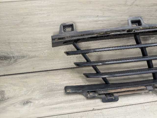 19-22 OEM BMW G20 330 Front Bumper Lower Center Middle Insert Grill Grille LINES