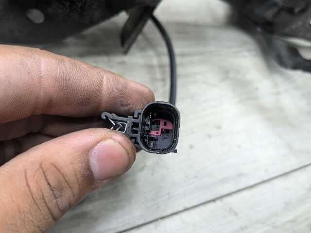 OEM BMW G20 G22 G23 G26 G42 Front Left Driver Headlight Support Mount Bracket