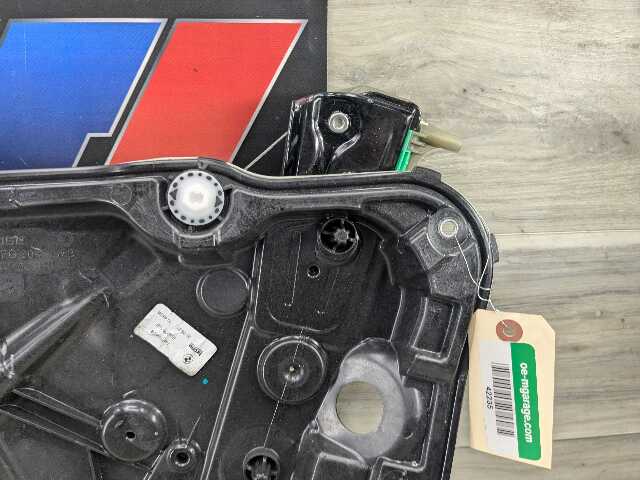 19-25 OEM BMW G20 G80 330 M340 M3 FRONT RIGHT Passenger Door Window Regulator