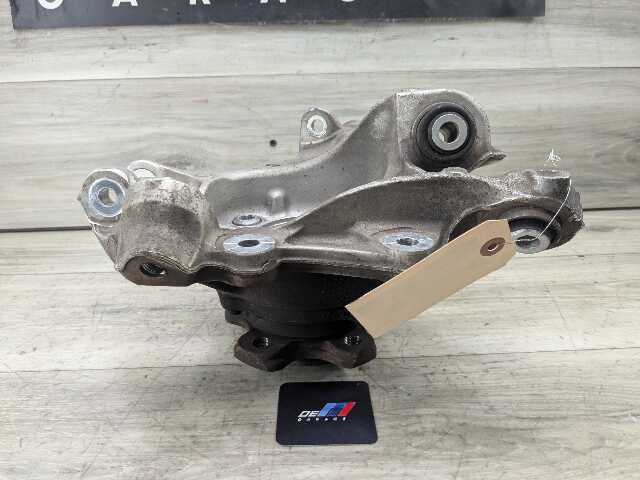 OEM BMW G20 330 M340 REAR Right Passenger Knuckle Wheel Hub Spindle Bearing