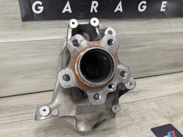 OEM BMW G20 G22 G23 330 M340 FRONT Left Driver Hub Spindle Knuckle Bearing RWD