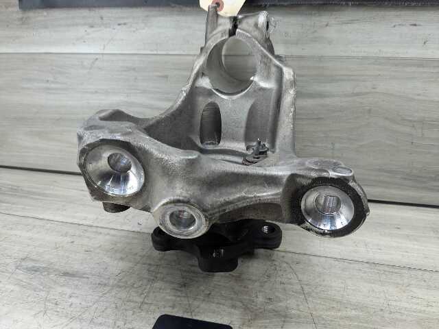 OEM BMW G20 G22 G23 330 M340 FRONT Left Driver Hub Spindle Knuckle Bearing RWD