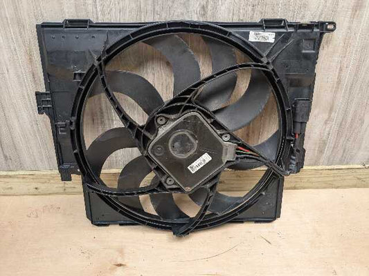 OEM BMW F22 F23 F30 F31 F32 F33 F36 N20 N26 N55 Radiator Cooling Fan Shroud 600W