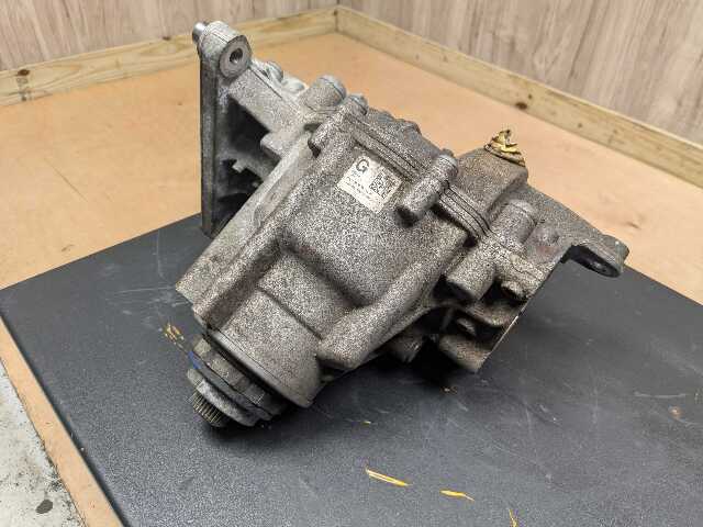 OEM BMW F39 F44 F48 X1 X2 28 228 AWD Transmission Transfer Case Box Gearbox B46