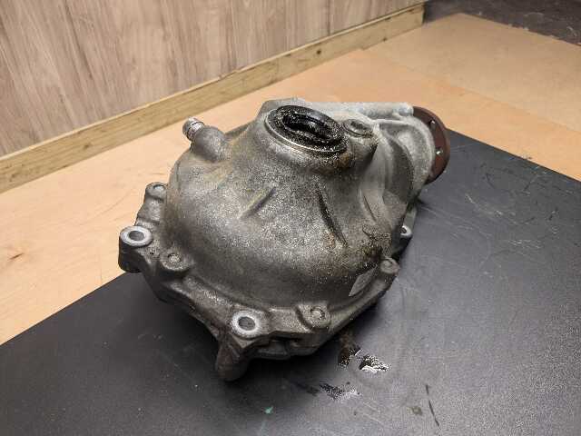 07-10 OEM BMW E70 E71 X5 X6 X5M X6M AWD Front Differential Axle Carrier 3.91