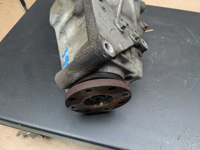 07-10 OEM BMW E70 E71 X5 X6 X5M X6M AWD Front Differential Axle Carrier 3.91