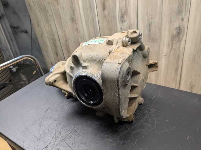 18-24 OEM BMW G01 G02 X3 X4 Rear Differential Axle Carrier Ratio 3.38