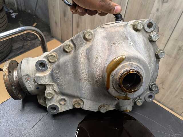 18-21 OEM BMW G01 G02 X3 X4 xDrive Front Differential Axle Gearbox Carrier 3.38