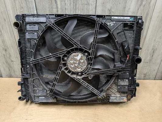 OEM BMW G20 G22 G26 G42 330 430 B46 Radiator Condenser Cooling Fan Assembly 500W