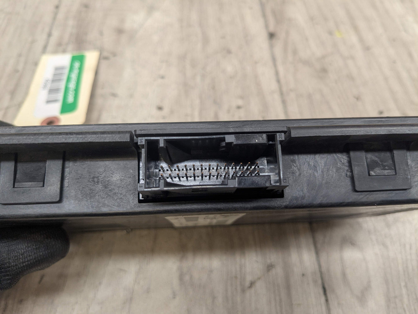 07-13 OEM BMW E84 E89 E90 E92 E93 X1 AHL FRM 3R Footwell Light Control Module