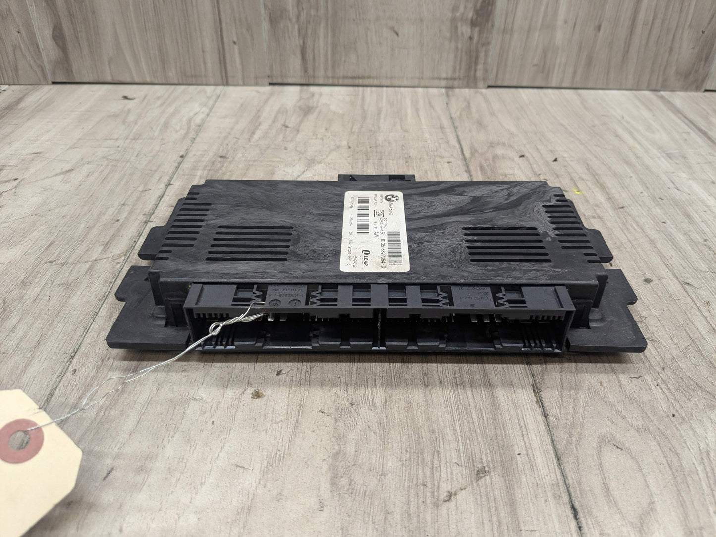 07-13 OEM BMW E84 E89 E90 E92 E93 X1 AHL FRM 3R Footwell Light Control Module