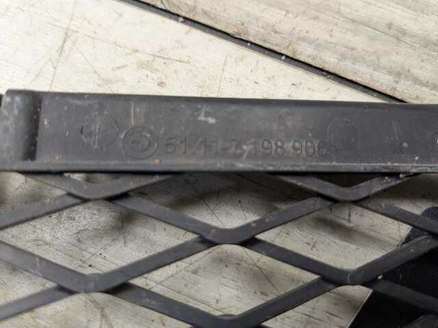 09-11 OEM BMW E90 E91 LCI Front Left Right Center Lower Bumper Grills SET
