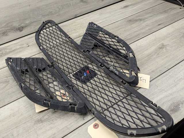 09-11 OEM BMW E90 E91 LCI Front Left Right Center Lower Bumper Grills SET