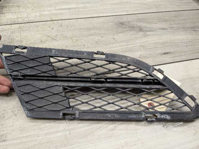09-11 OEM BMW E90 E91 LCI Front Left Right Center Lower Bumper Grills SET