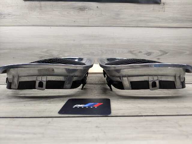 09-11 OEM BMW E90 E91 M3 Left Right Front Bumper Upper Kidney Grilles CHROME