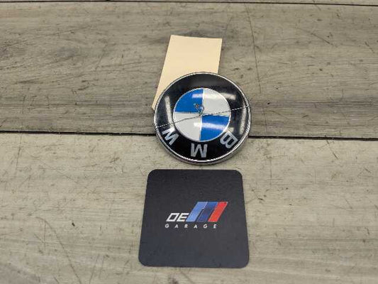 07-13 OEM BMW E93 328 335 Convertible Rear Trunk Lid Round Emblem Badge