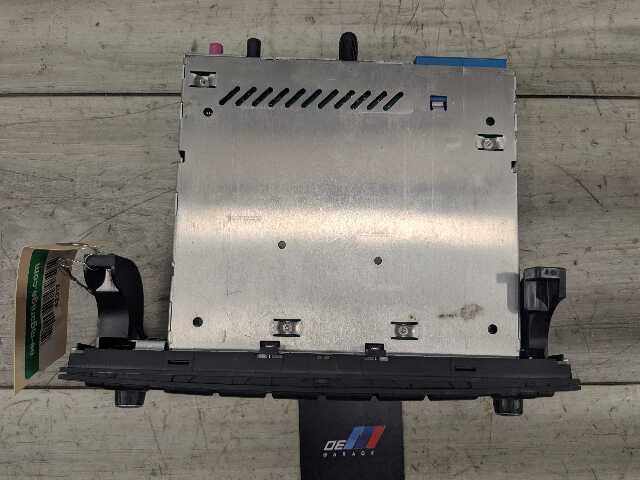10-13 OEM BMW E82 E88 E90 E92 CD Radio Professional Tuner Receiver CD Player