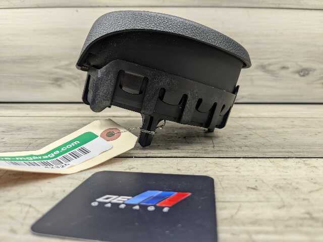OEM BMW E82 E84 E88 E90 E92 E93 Front Driver SPORT Steering Wheel Airbag Air Bag