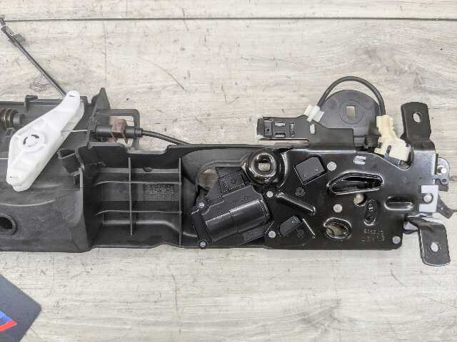 07-20 OEM BMW E93 F33 F83 M4 Convertible Trunk Lid Lock Latch Mechanism Assembly