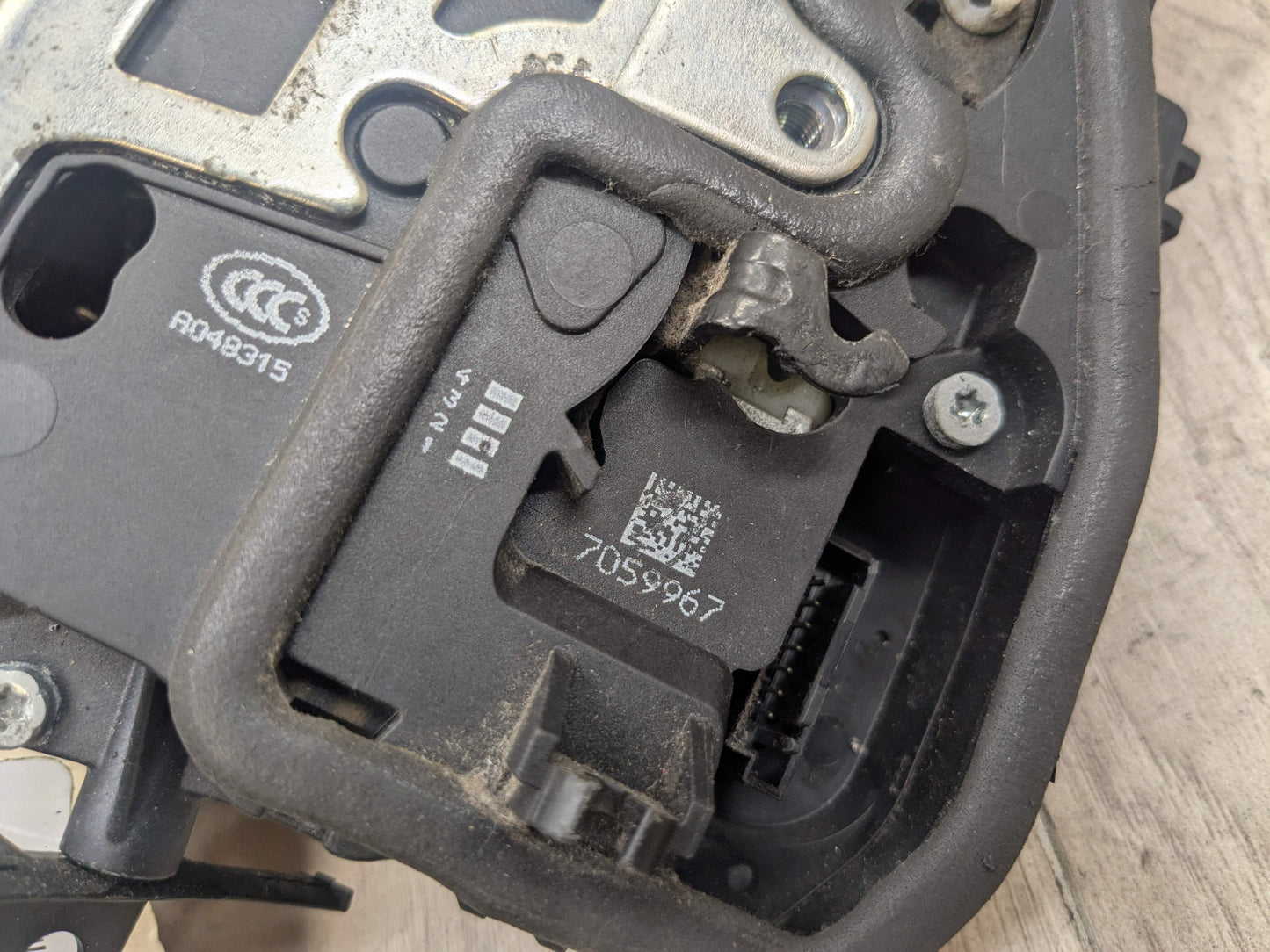 OEM BMW E60 E70 E90 F10 F22 F30 F80 FRONT LEFT DRIVER Door Lock Latch Actuator