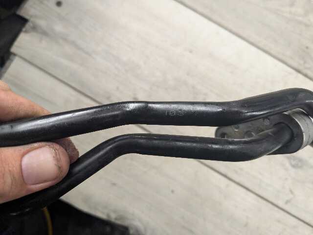 OEM BMW E82 E88 E90 E92 E93 Engine N51 N52 Oil Cooling Pipe Inlet Outlet PAIR