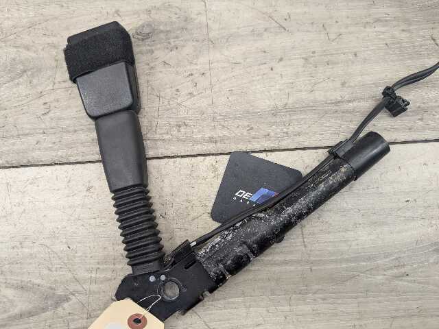 OEM BMW E82 E84 E88 E89 E90 E92 Front Left Driver Seat Belt Buckle Tensioner