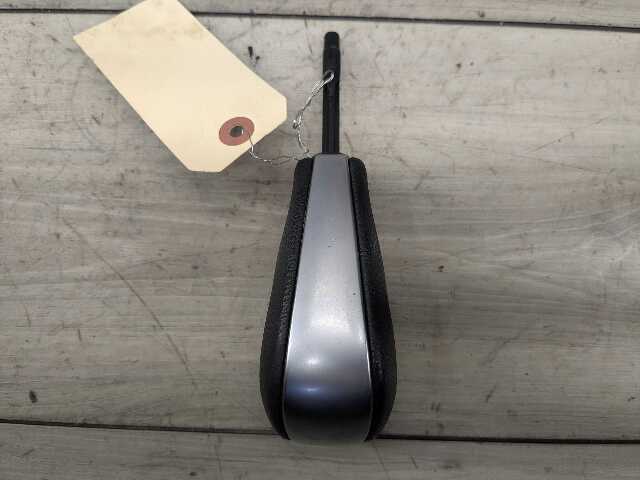 OEM BMW E82 E88 E90 328 335 Automatic Gear Shifter Knob Leather Black/Chrome