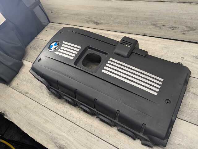 OEM BMW E60 E82 E84 E88 E89 E90 E92 E93 Engine N52 Motor Cover Head Covering
