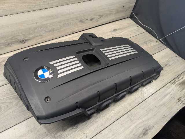 OEM BMW E60 E82 E84 E88 E89 E90 E92 E93 Engine N52 Motor Cover Head Covering