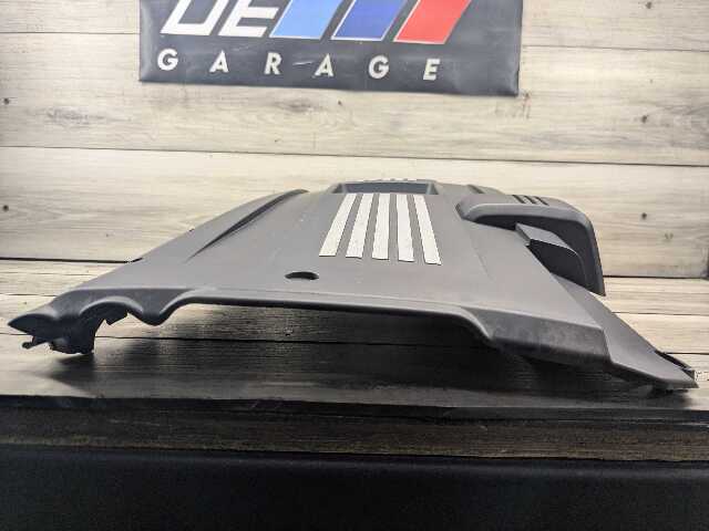 OEM BMW E60 E82 E84 E88 E89 E90 E92 E93 Engine N52 Motor Cover Head Covering