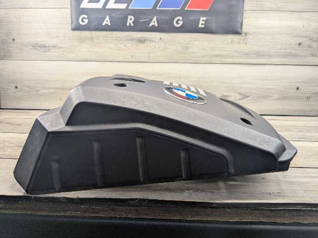 OEM BMW E60 E82 E84 E88 E89 E90 E92 E93 Engine N52 Motor Cover Head Covering