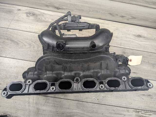 OEM BMW E70 E82 E88 E90 E92 E93 Engine N52 Intake Manifold w/ Throttle Body