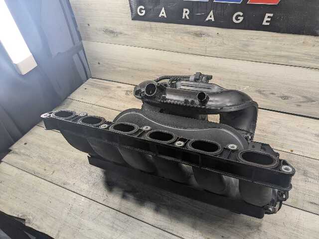 OEM BMW E70 E82 E88 E90 E92 E93 Engine N52 Intake Manifold w/ Throttle Body