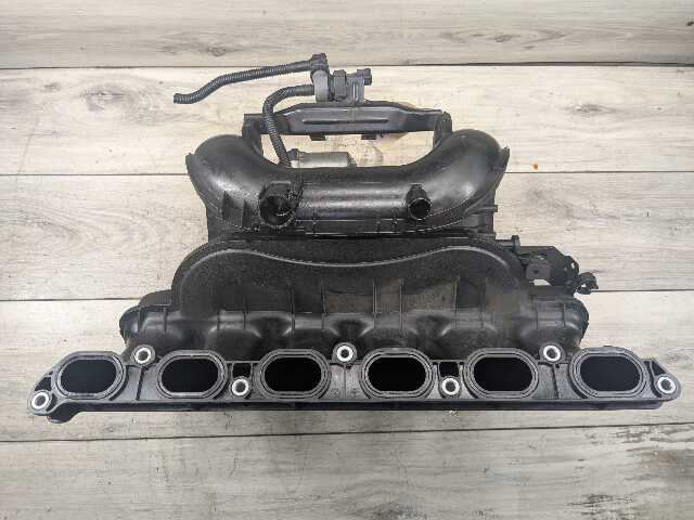 OEM BMW E70 E82 E88 E90 E92 E93 Engine N52 Intake Manifold w/ Throttle Body