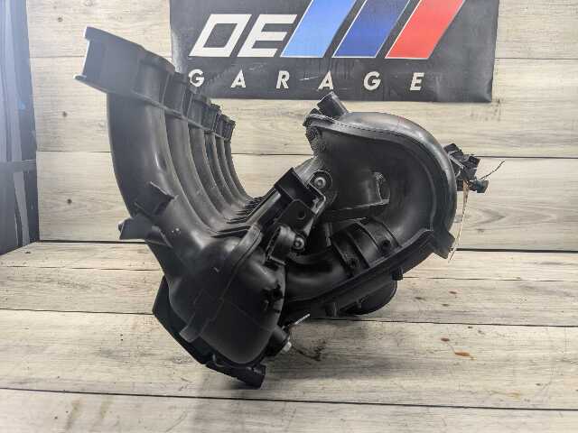 OEM BMW E70 E82 E88 E90 E92 E93 Engine N52 Intake Manifold w/ Throttle Body