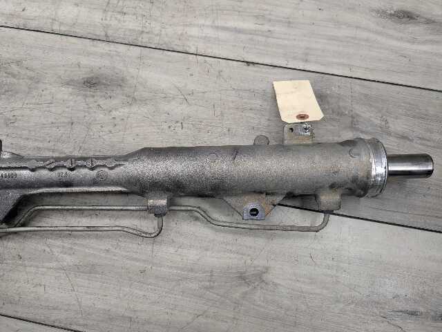 OEM BMW E82 E88 E90 E92 E93 328 335 RWD Power Steering Gear Rack and Pinion L5