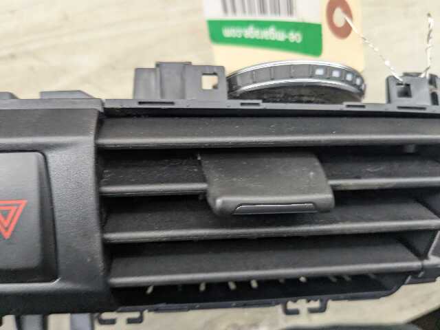 18-21 OEM BMW G01 G02 F97 F98 X3 X4 X3M X4M Dashboard AC Air Vent Center Grille