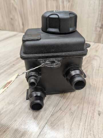 OEM BMW E70 E71 X5M X6M Intercooler Coolant Reservoir Expansion Tank bottle