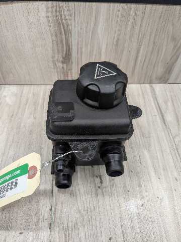 OEM BMW E70 E71 X5M X6M Intercooler Coolant Reservoir Expansion Tank bottle