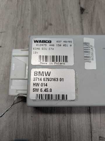 OEM BMW E70 E71 X5 X6 X5M X6M Rear Air Suspension Control Module Computer Unit